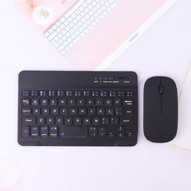 Kit Super Slim and Portable Bluetooth Keyboard with Mouse (English/Arabic) - Black - كيبورد لوحة مفاتيح ( عربي / انجليزي ) + ماوس فأرة - بلوتوث وايرلس - لجميع اجهزة الايباد والتابلت والاجهزة اللوحية