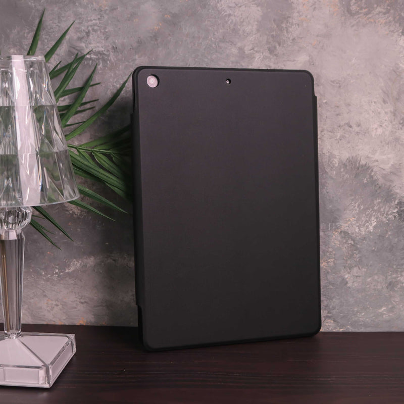 Magi Series Case for iPad With Apple Pencil Holder & Auto Sleep Wake - Black - كفر ايباد حماية عالية - مكان للقلم - اكثر من وضعية للاستاند