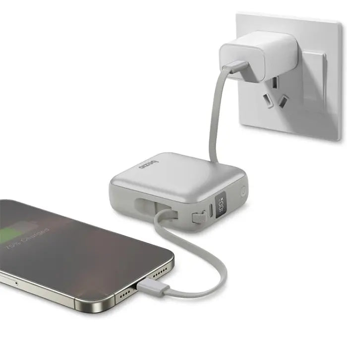 Bazic Fusion 3in1 PowerBank 10000mAh USB-C/Lightning -  Vanilla بطارية متنقلة - بيزك - قوة 10000 - سلك شاحن أيفون + تايب سي - 1 منفذ تايب سي - شاشة رقمية - كفالة 24 شهر
