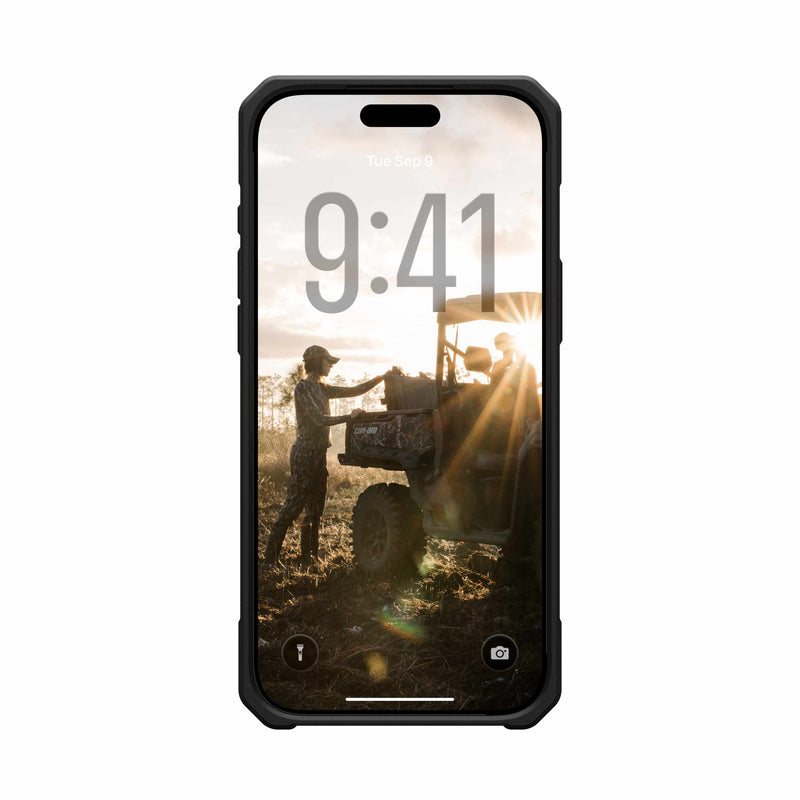 UAG iPhone 17 Pro/ 17 Pro Max Monarch Pro Kevlar Magsafe Case - Kevlar Element Green [V] - كفر حماية عالية - ايفون 17 برو / 17 بروماكس - ماغ سيف