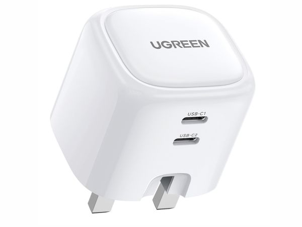 UGREEN 10344 USB-C Fast Charger 40W UK – White [B] - شاحن حائط تايب سي - يو جرين - 2 فتحتين تايب سي - قوة 40 واط - كفالة 12 شهر