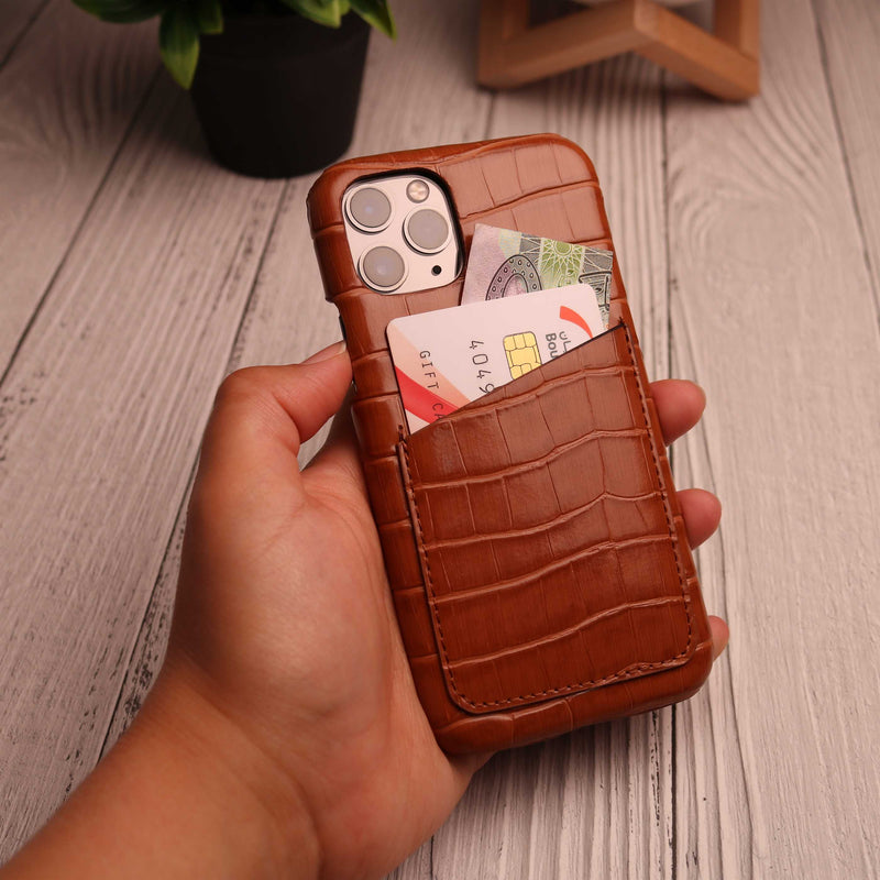Brown Crocodile Card Holder Phone Case - كفر جلد مع جيب للبطاقات بالخلف