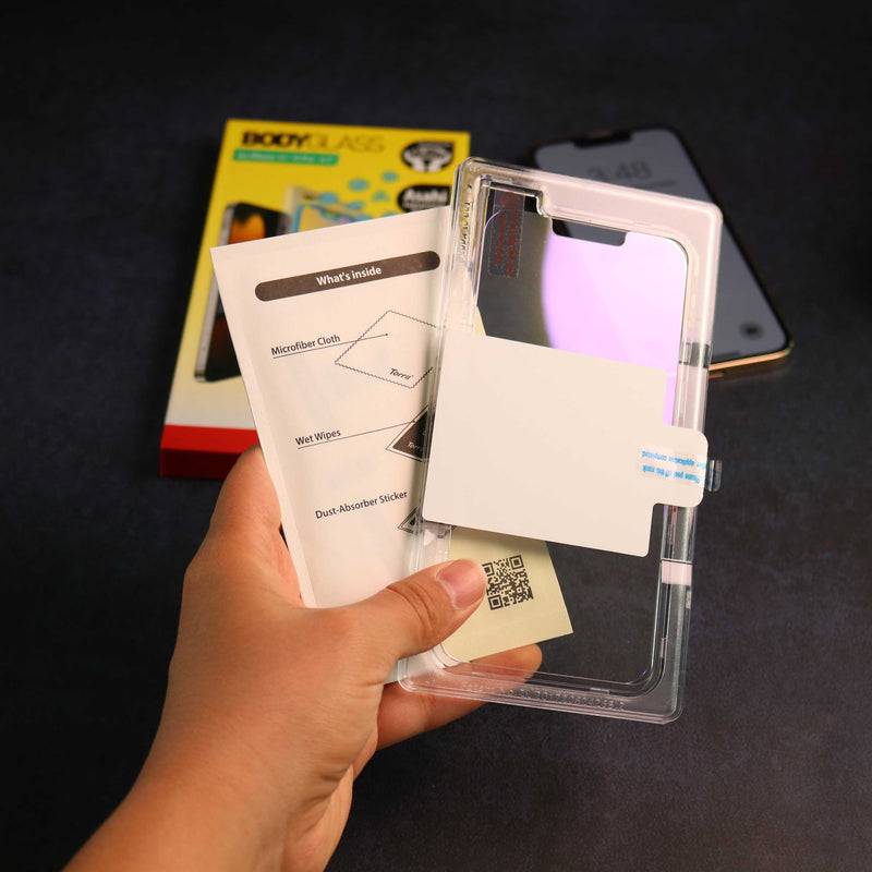 Torrii BODYGLASS Screen Protector Anti-bacterial Coating for iPhone - Anti Blue Light - حماية شاشة شفافة وحماية ضد الاشعة الزرقاء - توري - مقاومة للخدش والبكتيريا