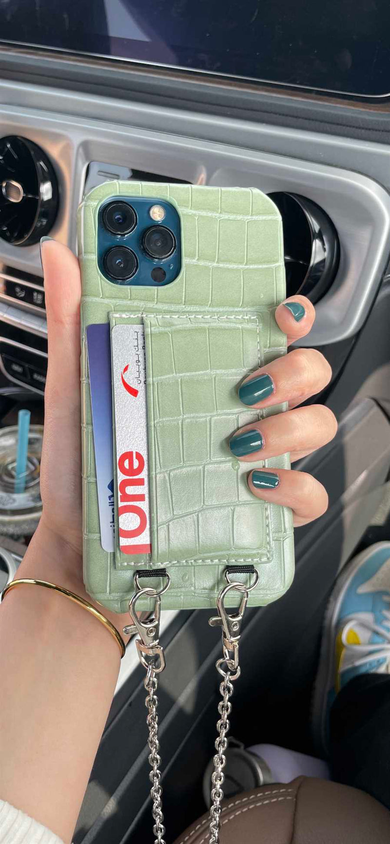Green Leather Case with Card Slot and Strap Lanyard - كفر جلد مع محفظة للبطاقات والنقود وخيط سلسة علاقة