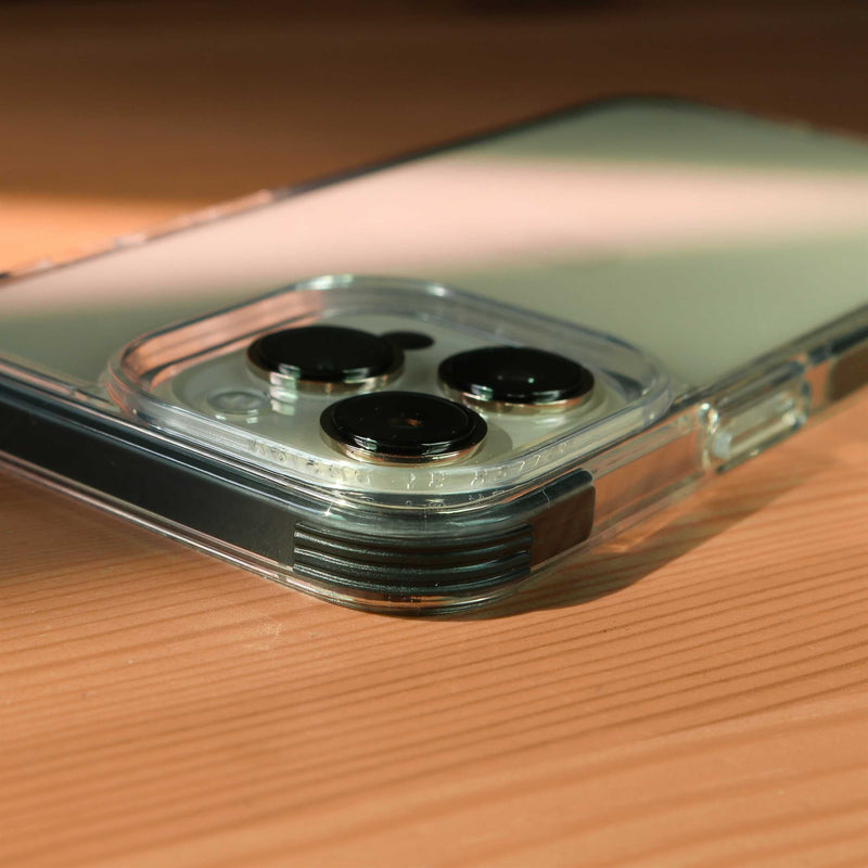 Uniq Hybrid Combat Case - Carbon Black - iPhone 14 Pro/14 Pro MAX - كفر حماية عالية - يونيك - مقاوم للسقوط
