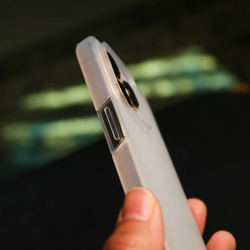 BodyGuardz Solitude Case for  iPhone 13/13 Pro/13 Pro MAX - Clear - كفر حماية عالية - بودي غاردز - مقاوم للسقوط 3 متر - شفاف
